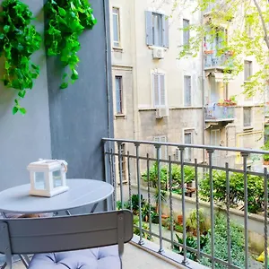 book-now-corso-buenos-aires-loreto-m1-apartment.it-lombardy.com/